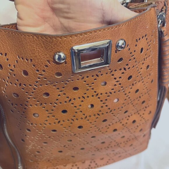 Carlos Santana Stenciled Expandable Faux Leather Boho Camel Shoulder Purse-Adj - Picture 6 of 16